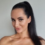 Model profile picture